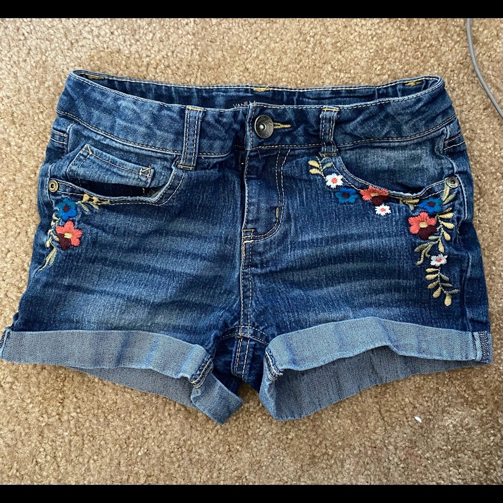 Flower printed shorts